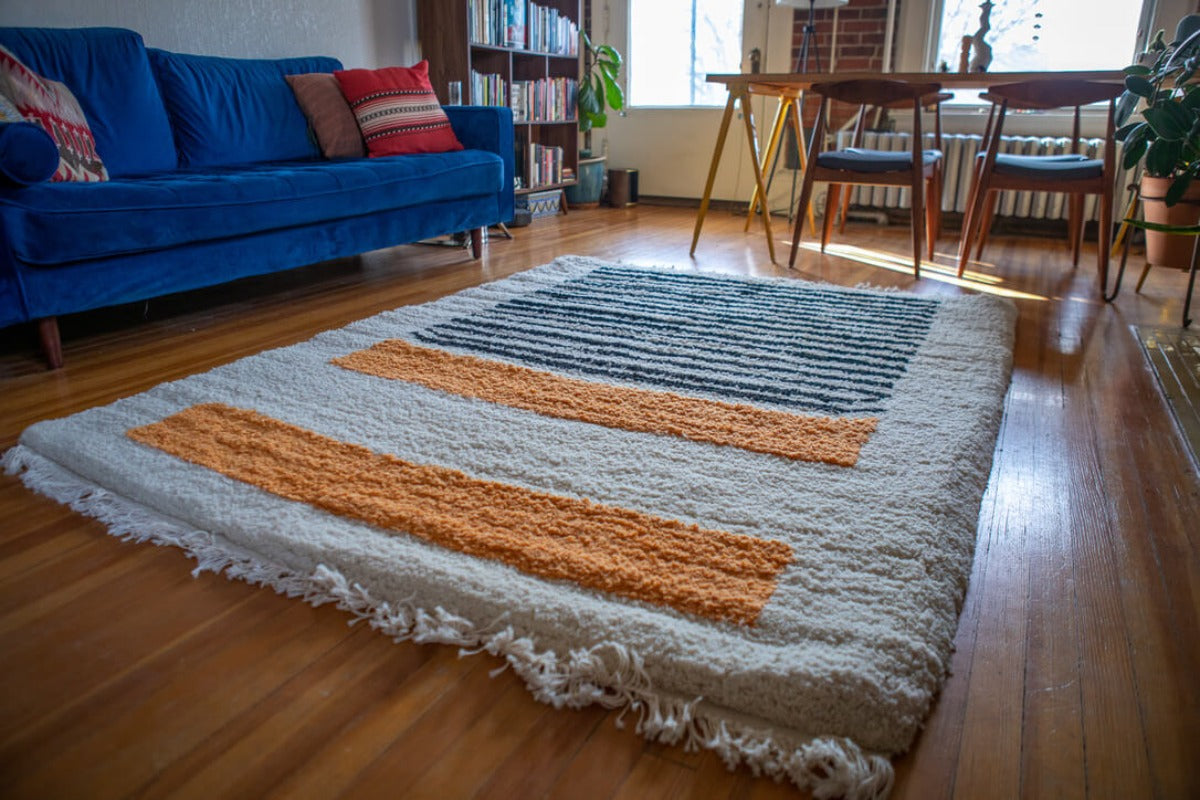 Plush rug with thick pile
