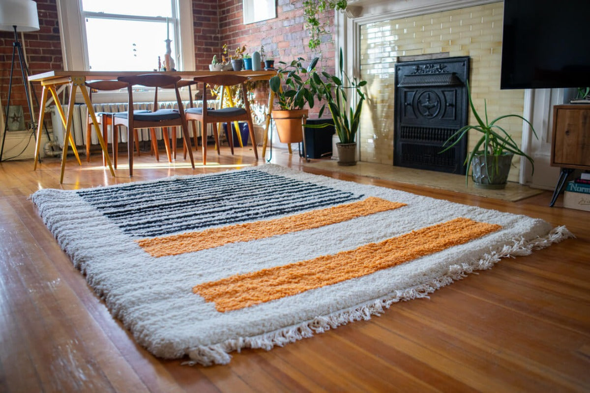 Handknotted Berber rug with modern pattern